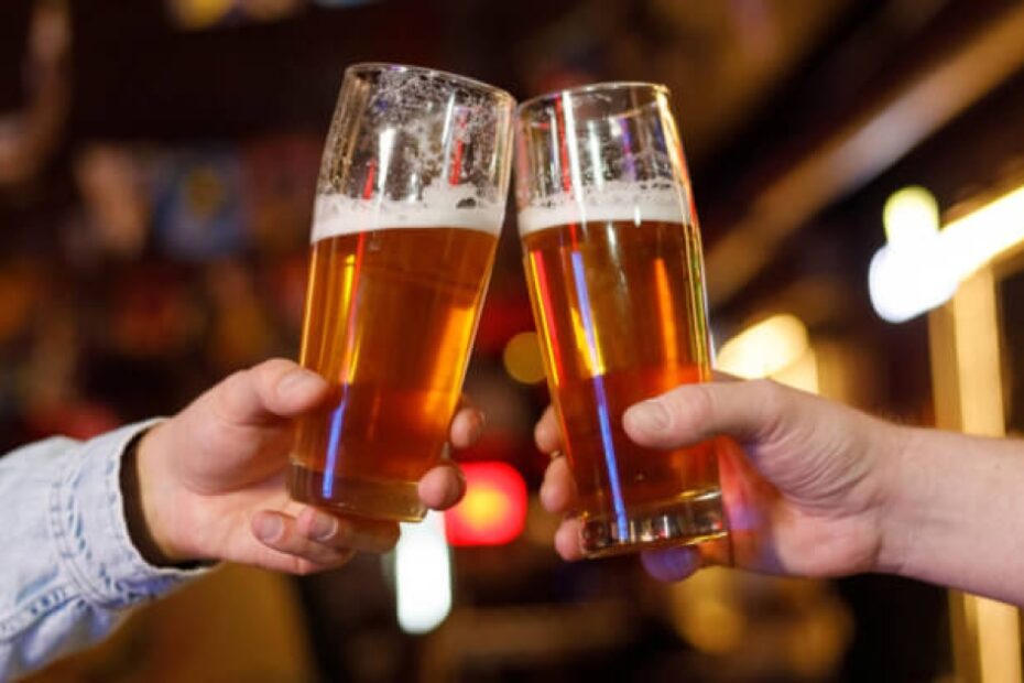 Review hails health benefits of beer-gut alliance