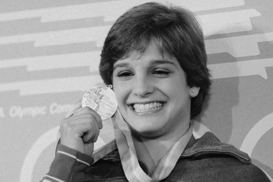 Mary Lou Retton’s pneumonia: When does the infection become life-threatening? Experts share warning signs