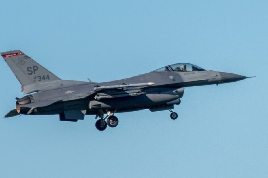 US F-16 fighter jet crashes into Yellow Sea; pilot recovered after ejecting safely