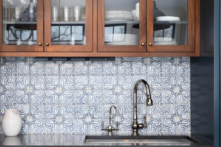 Updating Your Kitchen Cabinets on a Budget