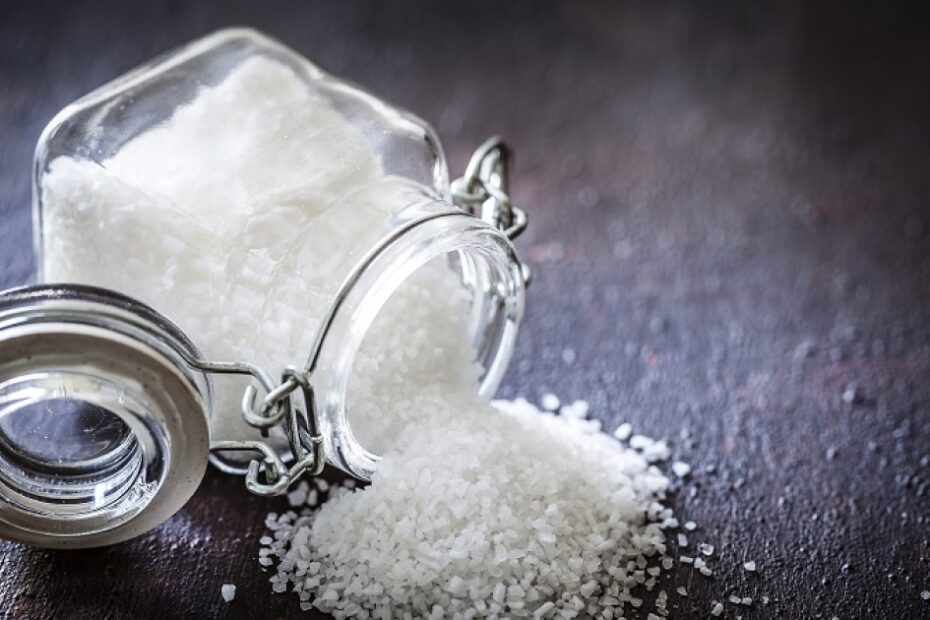 Consumers split on sodium reduction importance, despite health benefits, IFIC reports