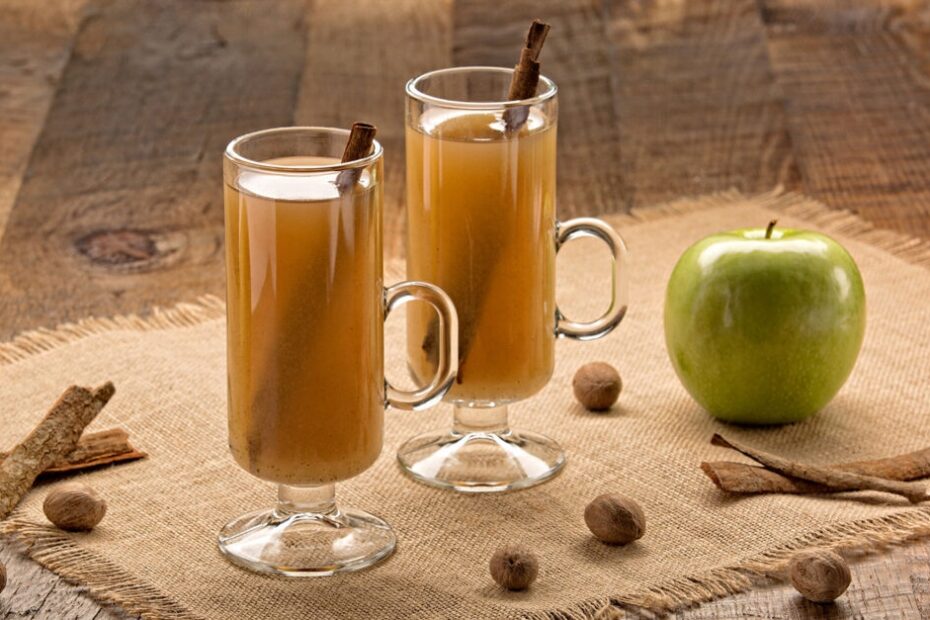 Homemade Hot Apple Cider