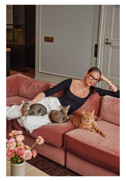 Fancy Feast Unveils “Set for Delight” Dinnerware Collection in Collaboration with Fashion Icon Jenna Lyons